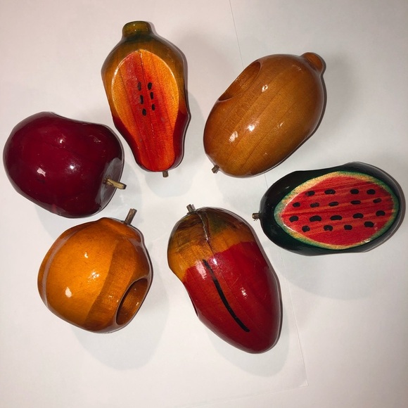 Set of 6 Wood Assorted Fruit Napkins Rings - Picture 2 of 9
